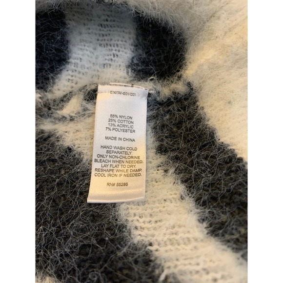 Express Zebra Animal Print Sweater Laced Front Fuzzy Soft Pullover Women's Large - Picture 10 of 10